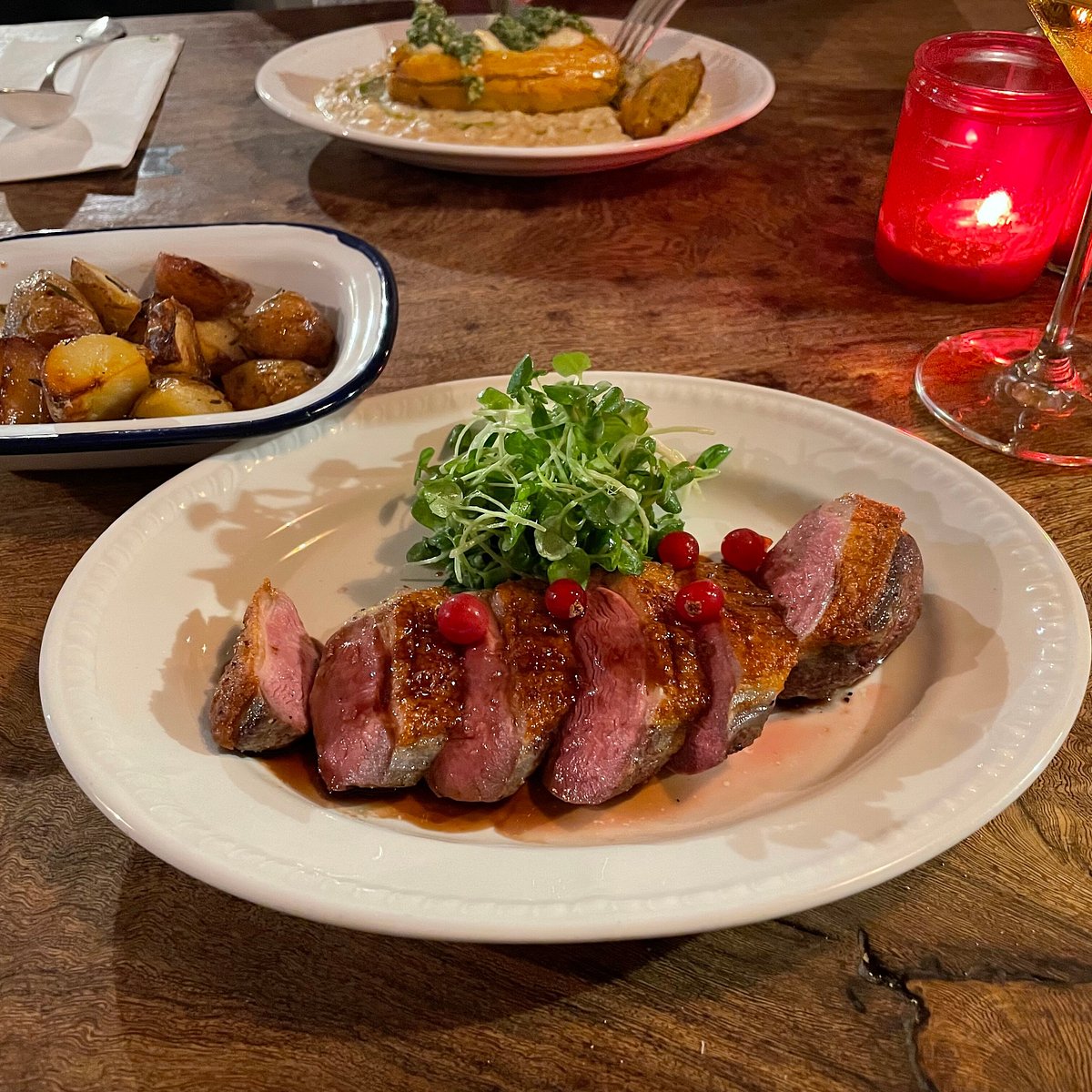 Josette, Dining / restaurant