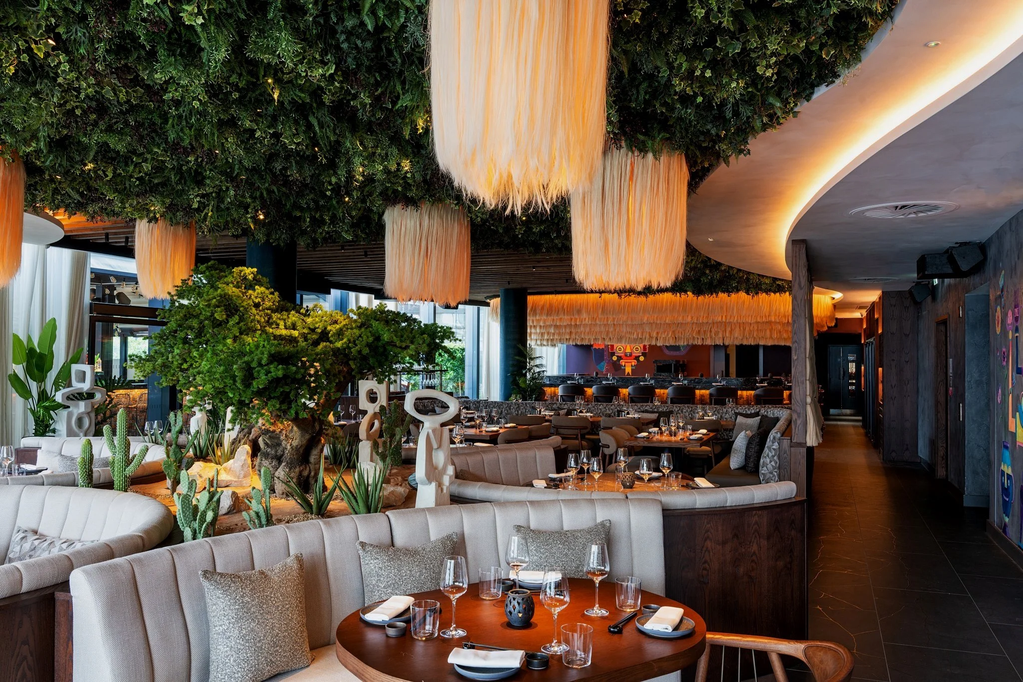 Los Mochis, Dining / restaurant