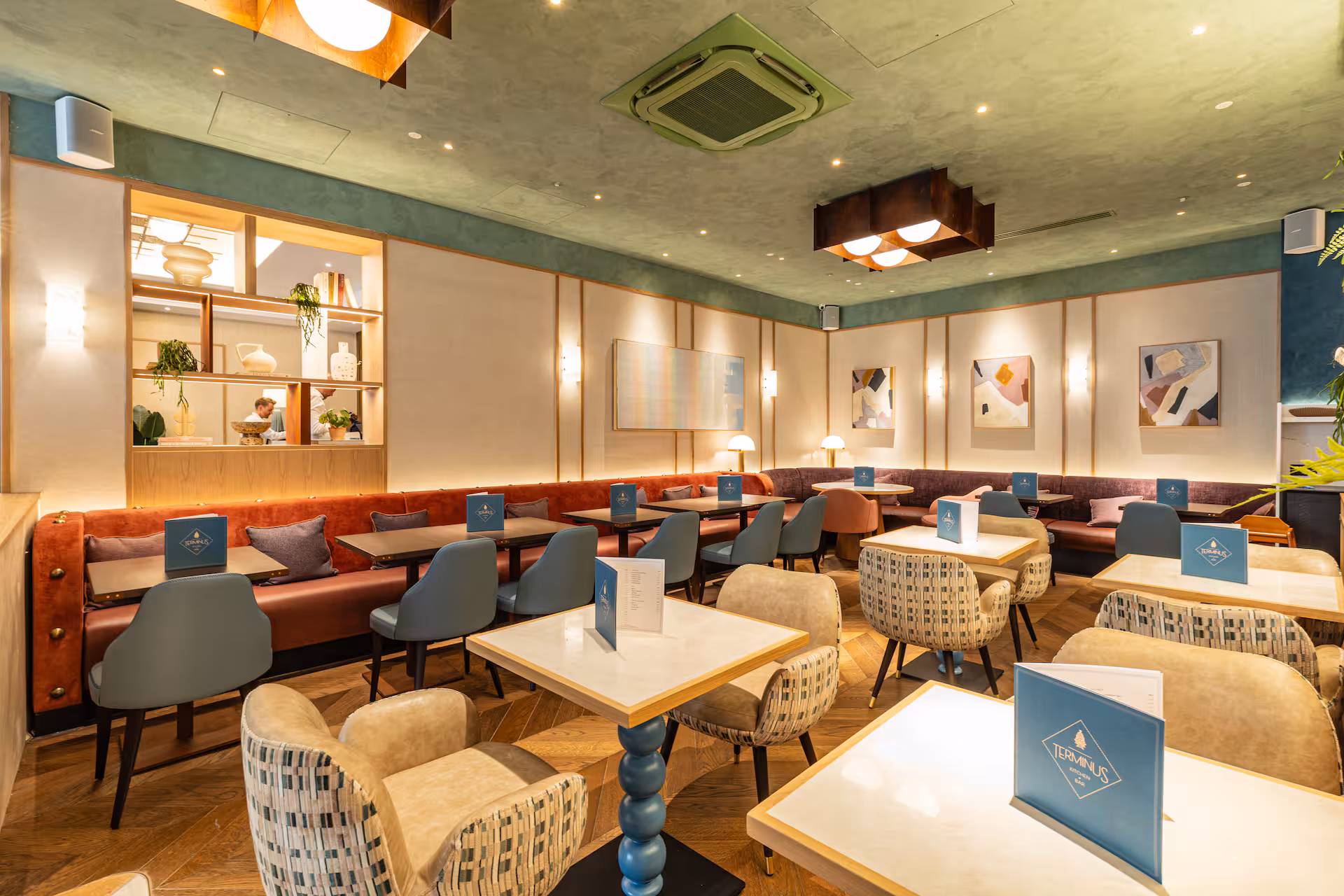 DoubleTree by Hilton London Victoria, Dining / restaurant