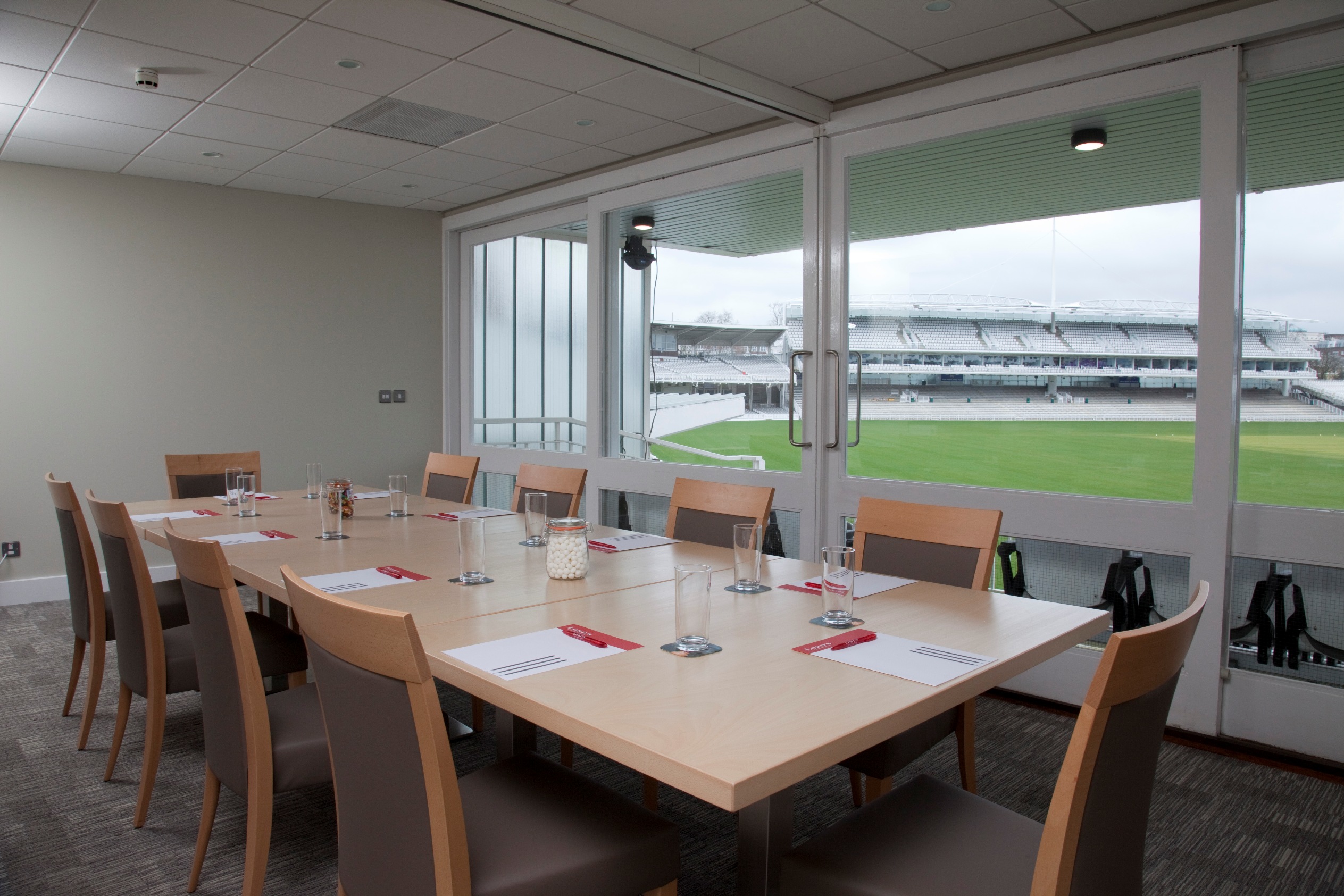 Lord's Cricket Ground, Tavern Suites