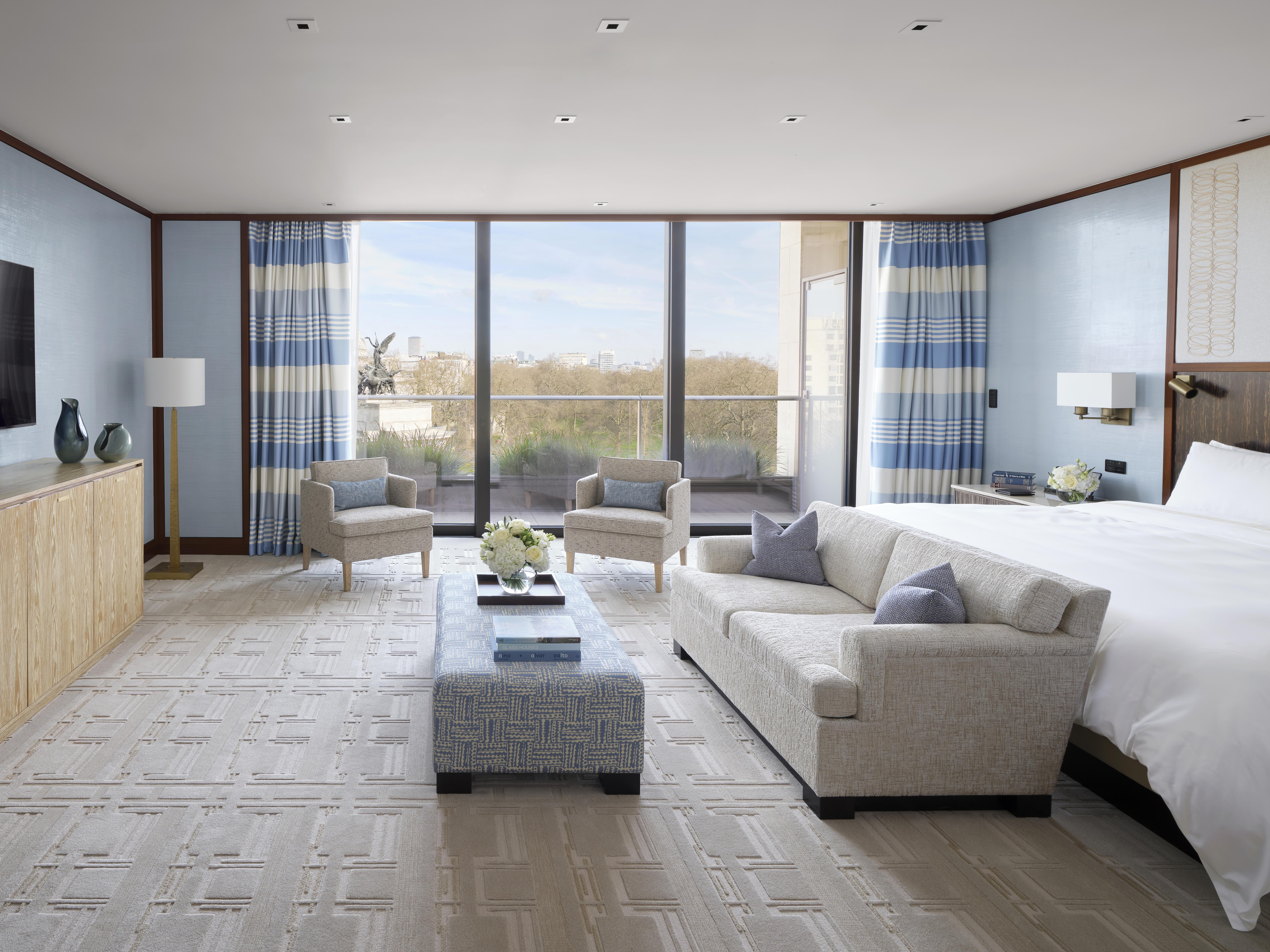 The Peninsula, Bedroom