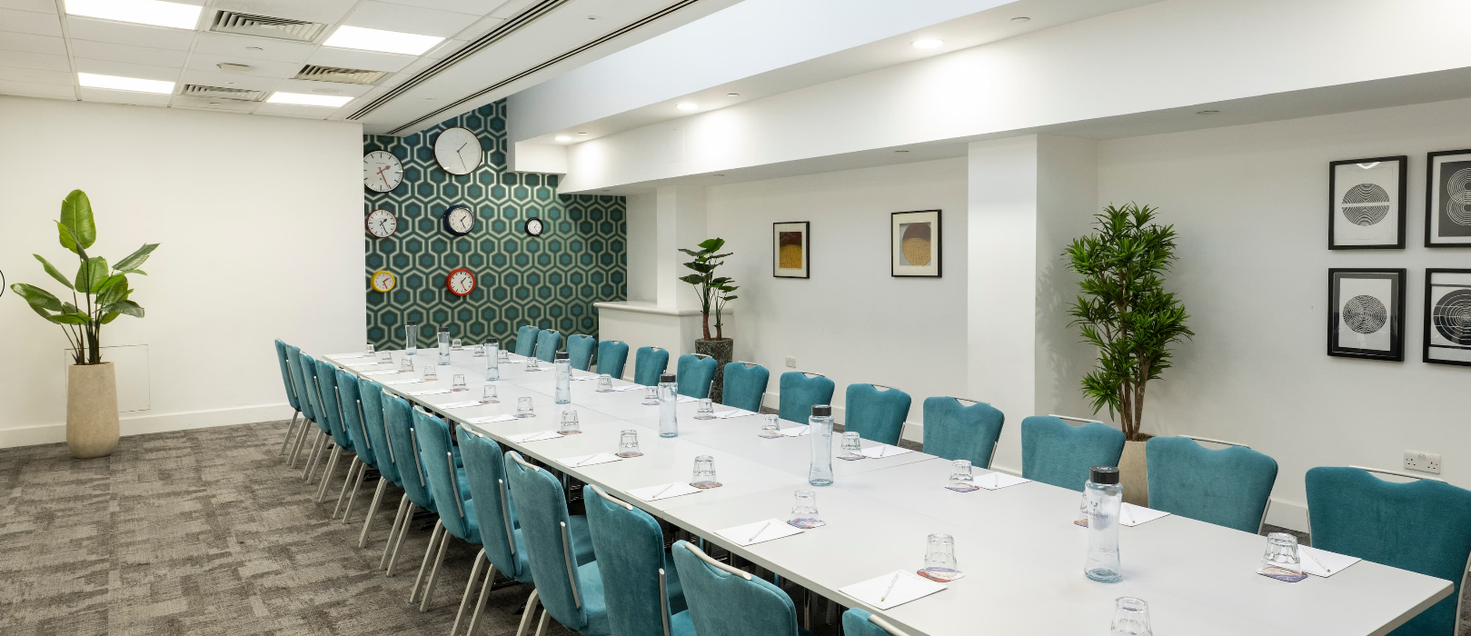 1 America Square, Meeting room