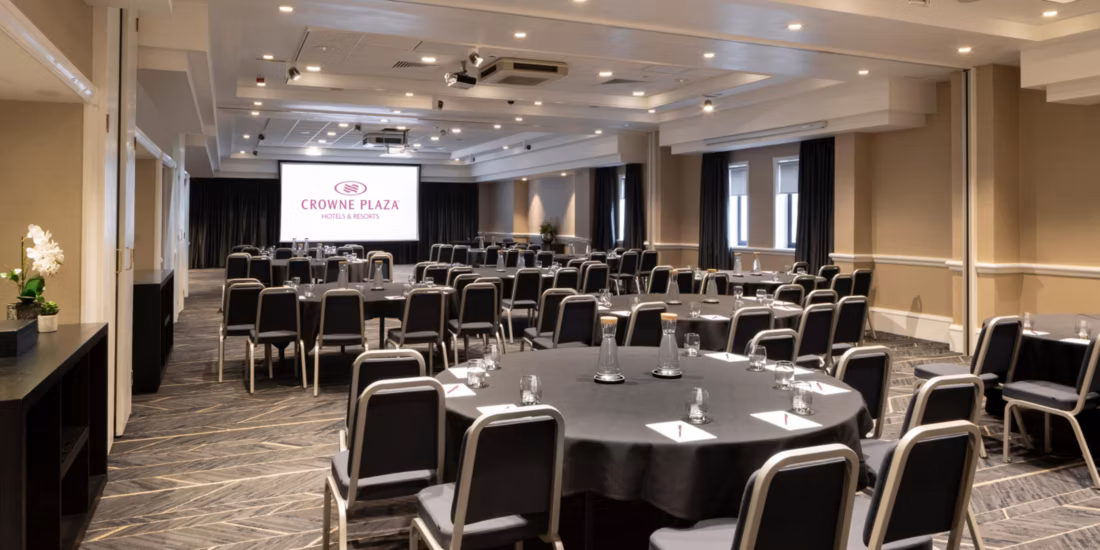 Crowne Plaza Leeds, Meeting room