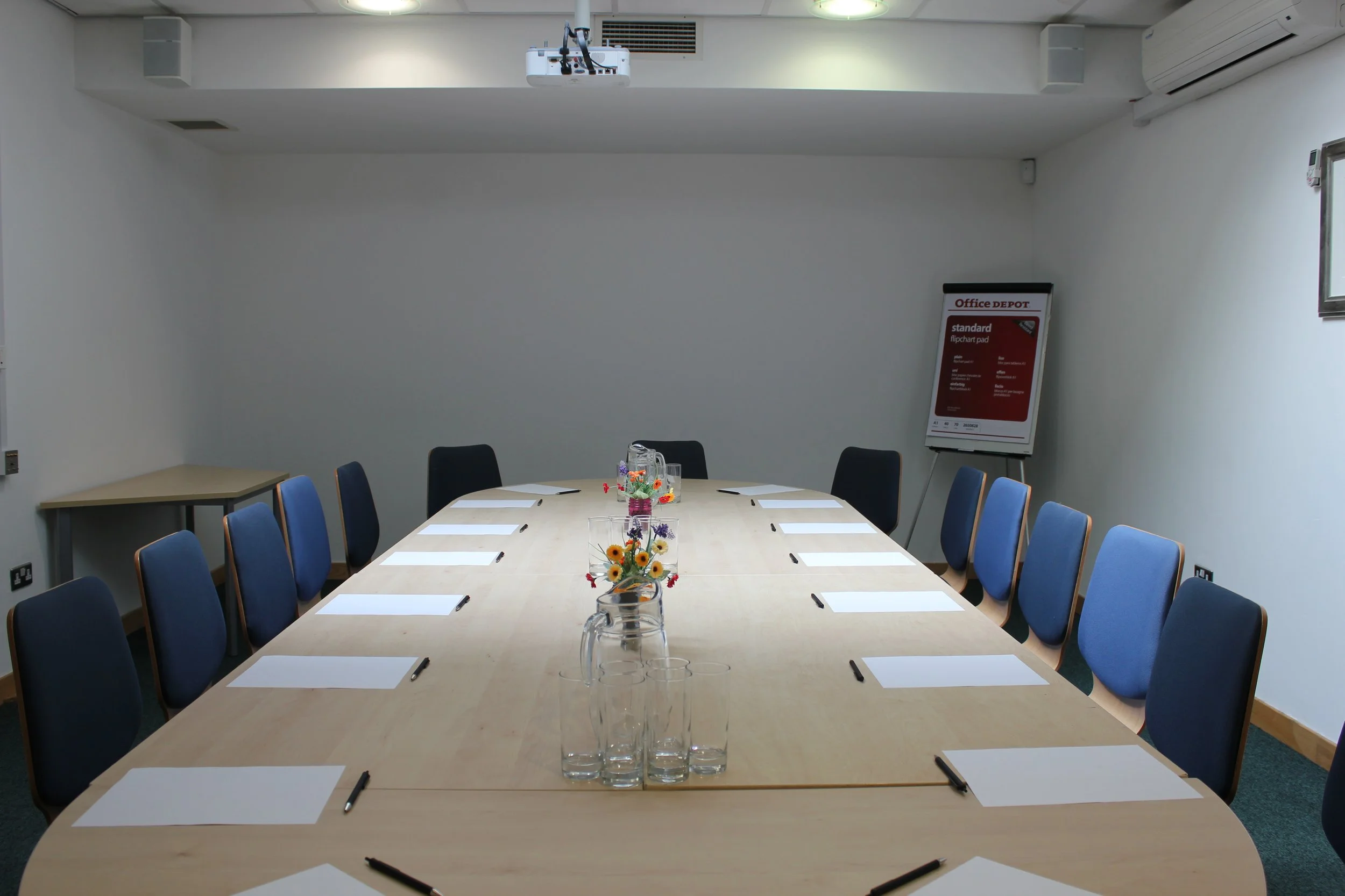 Holy Trinity Boar Lane, Meeting room