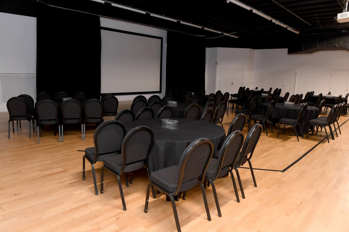 Royal Armouries & New Dock Hall, News Room