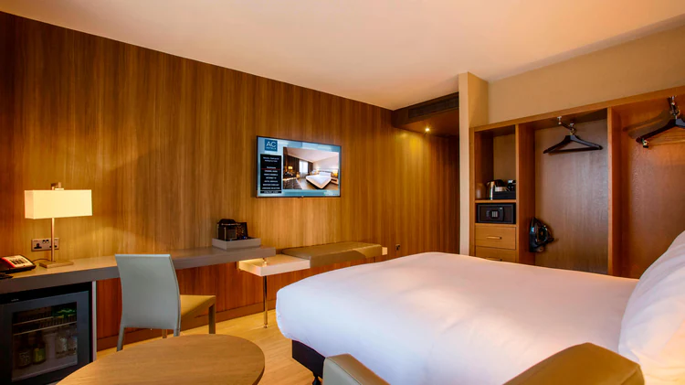 AC Hotel Manchester Salford Quays
