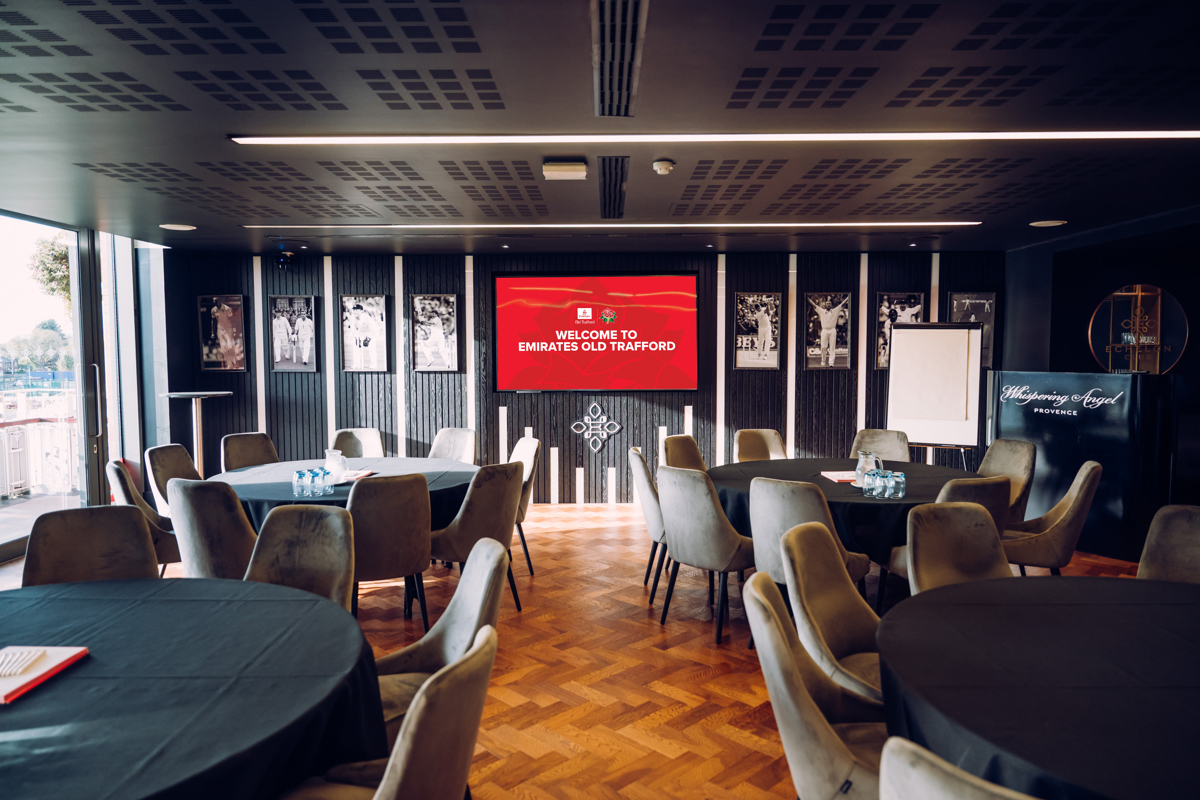Emirates Old Trafford, Club Suite