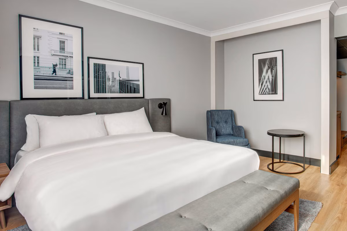 Radisson Hotel & Conference Centre London Heathrow, Bedroom