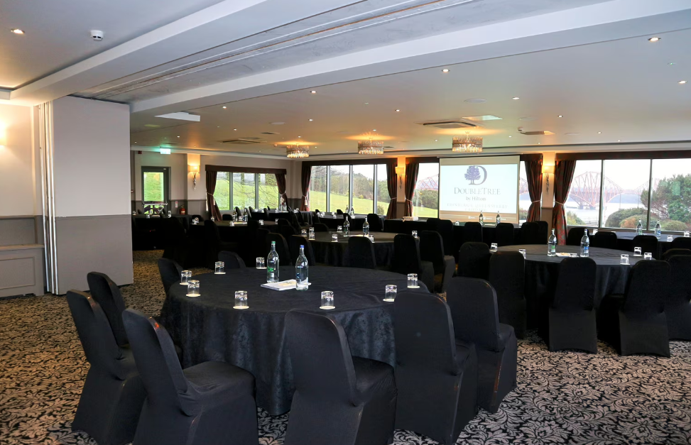 DoubleTree by Hilton Edinburgh Queensferry Crossing