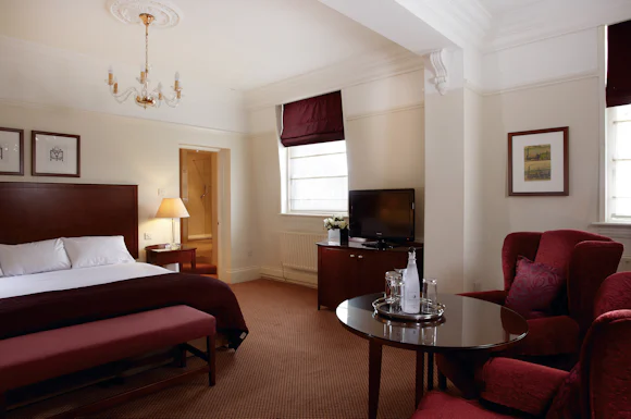 Macdonald Burlington Hotel