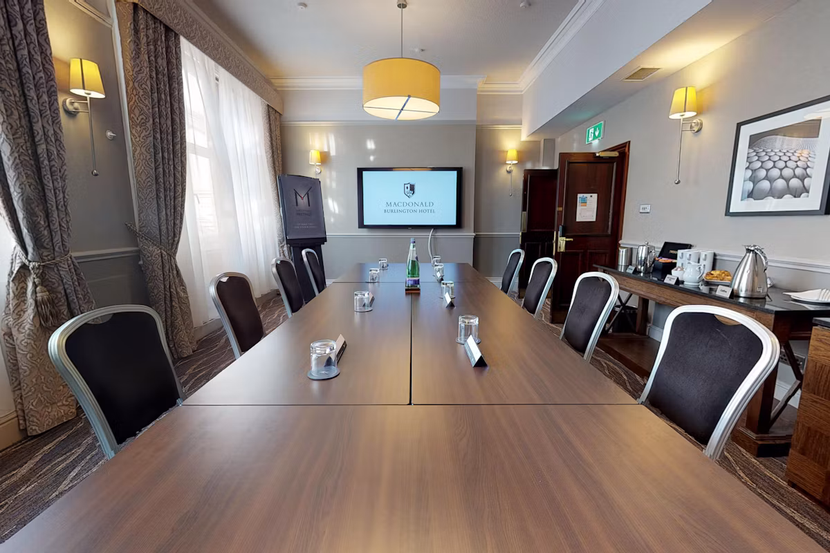 Macdonald Burlington Hotel, The Wallace Room