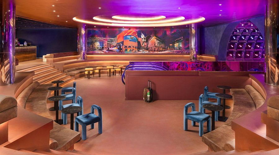 Moxy London Piccadilly Circus