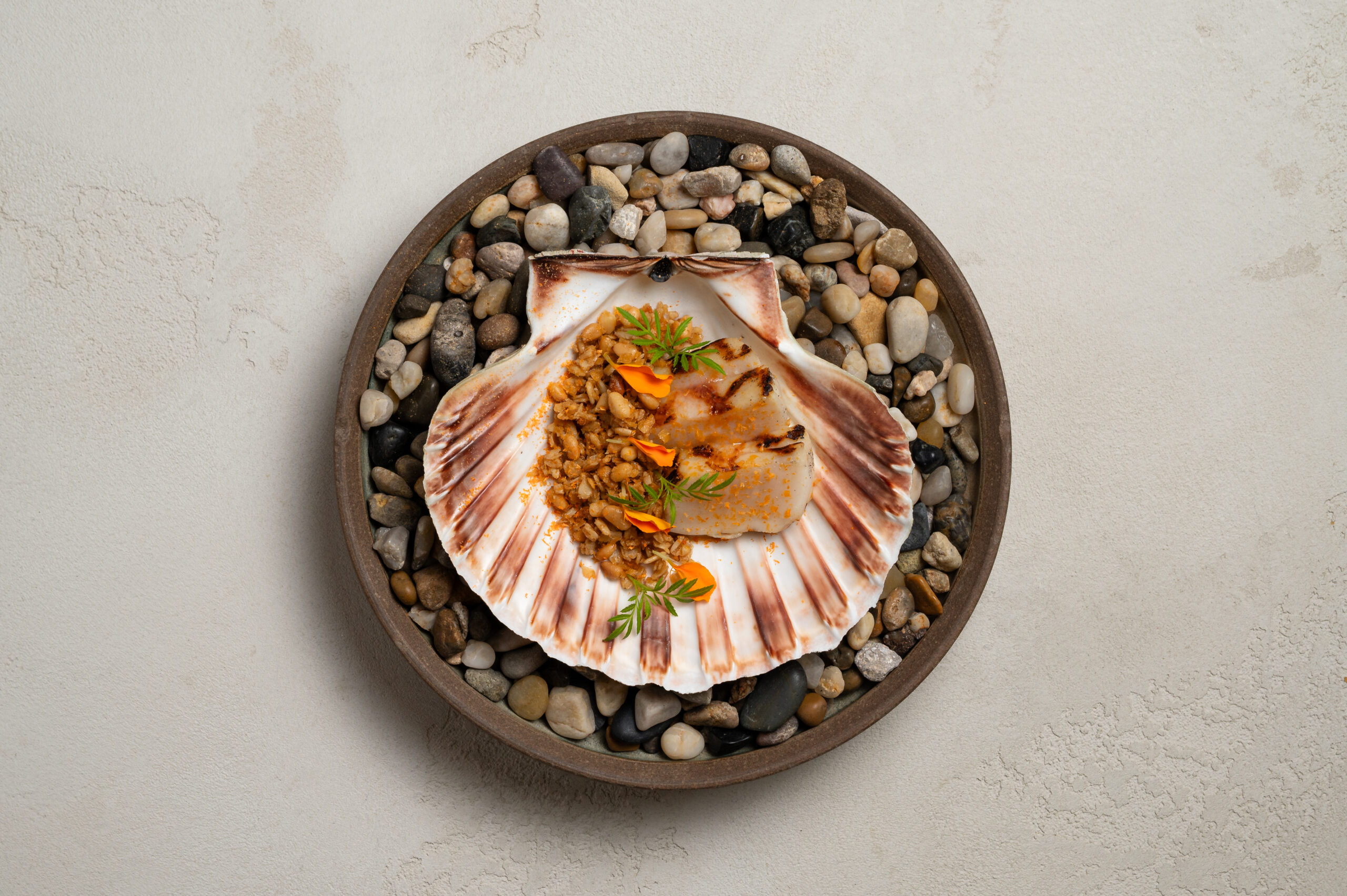 HIDE, Dining / restaurant