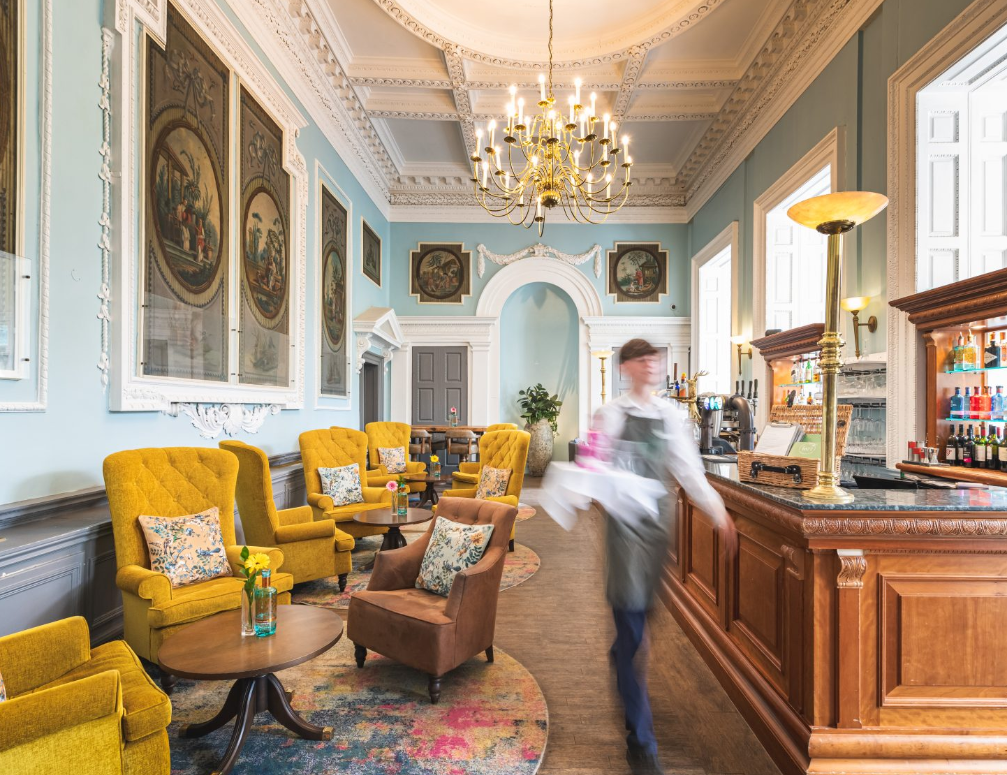 Wotton House, Reception / foyer