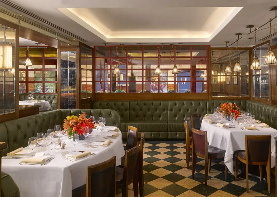 Hawksmoor Seven Dials, Dining / restaurant