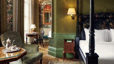 St. Pancras London, Autograph Collection
