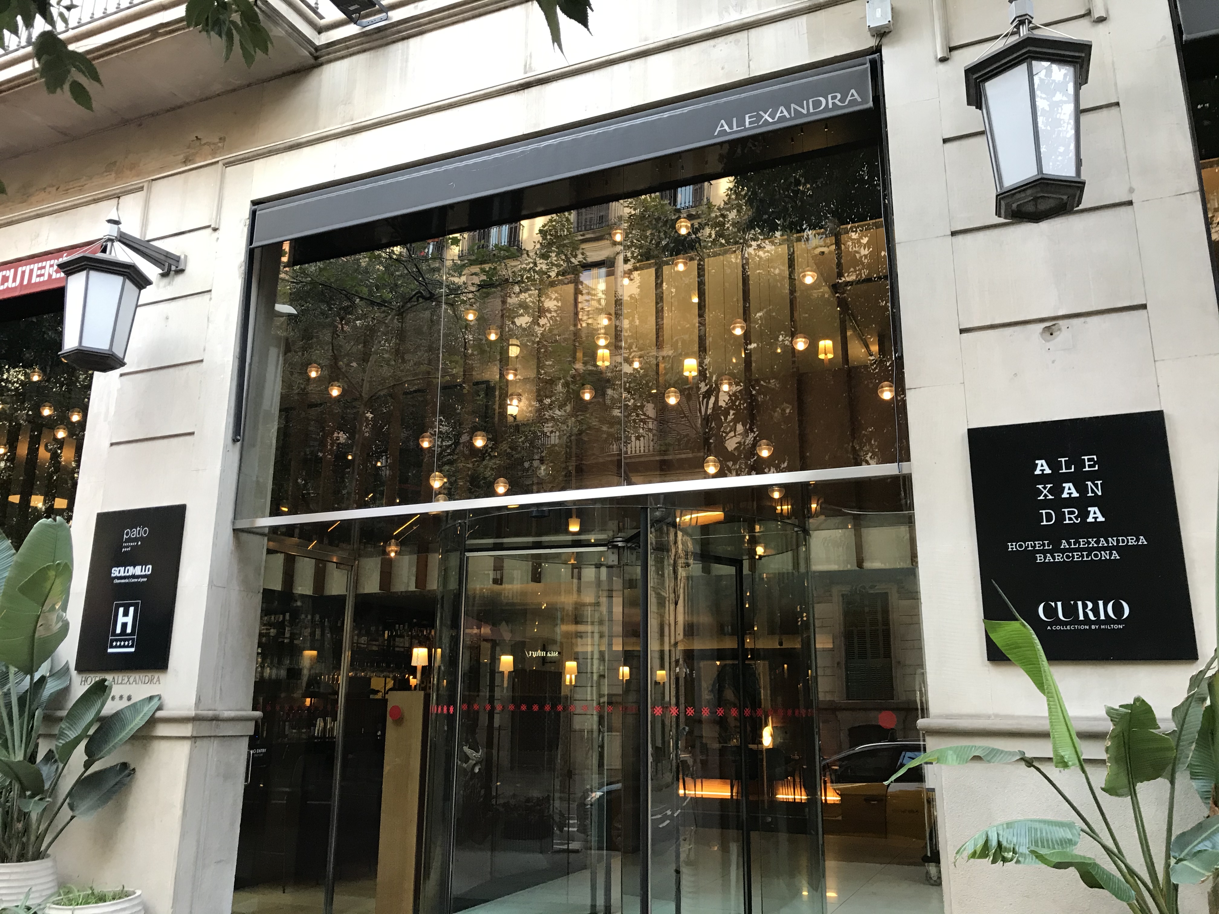 Alexandra Barcelona Hotel, Curio Collection by Hilton
