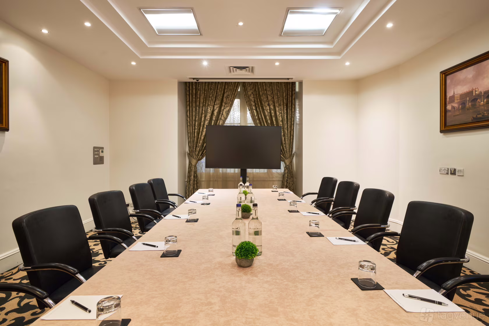 The Royal Horseguards and One Whitehall Place, Meeting room