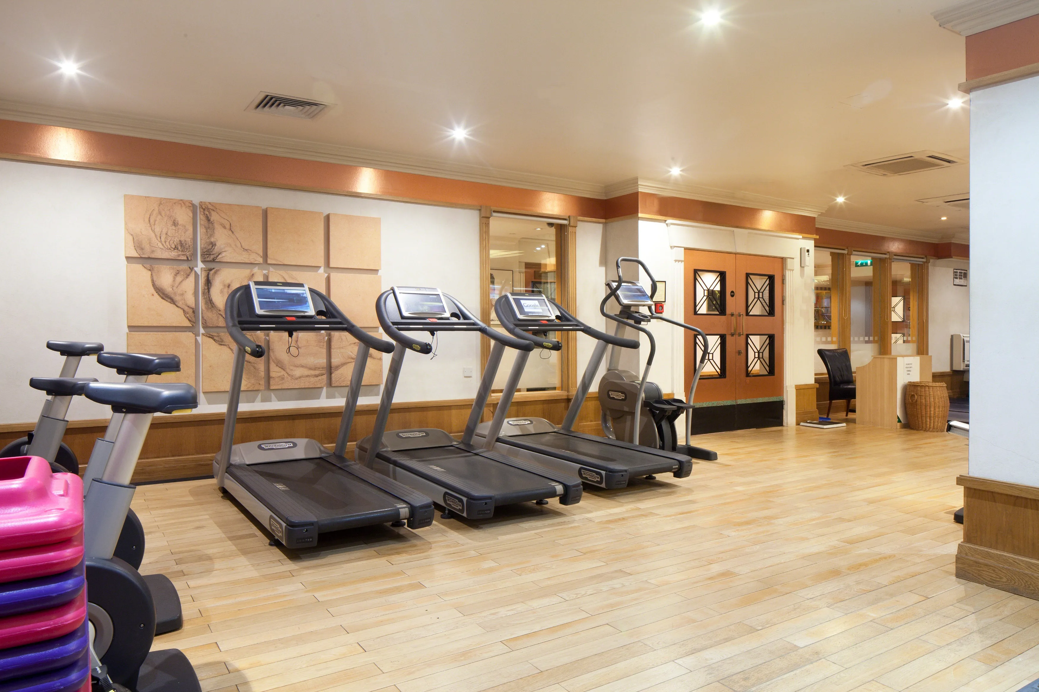 Leonardo Royal Hotel London City, Spa / leisure