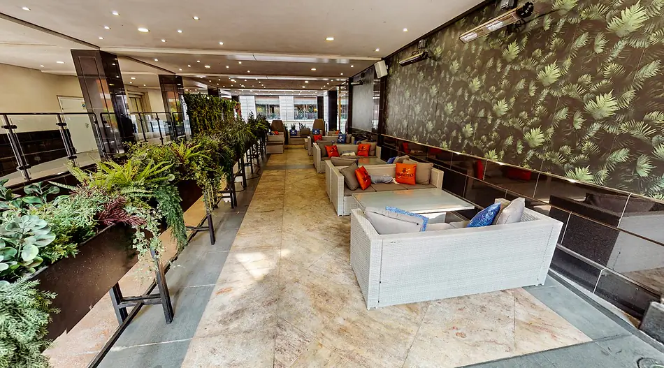Leonardo Royal Hotel London City