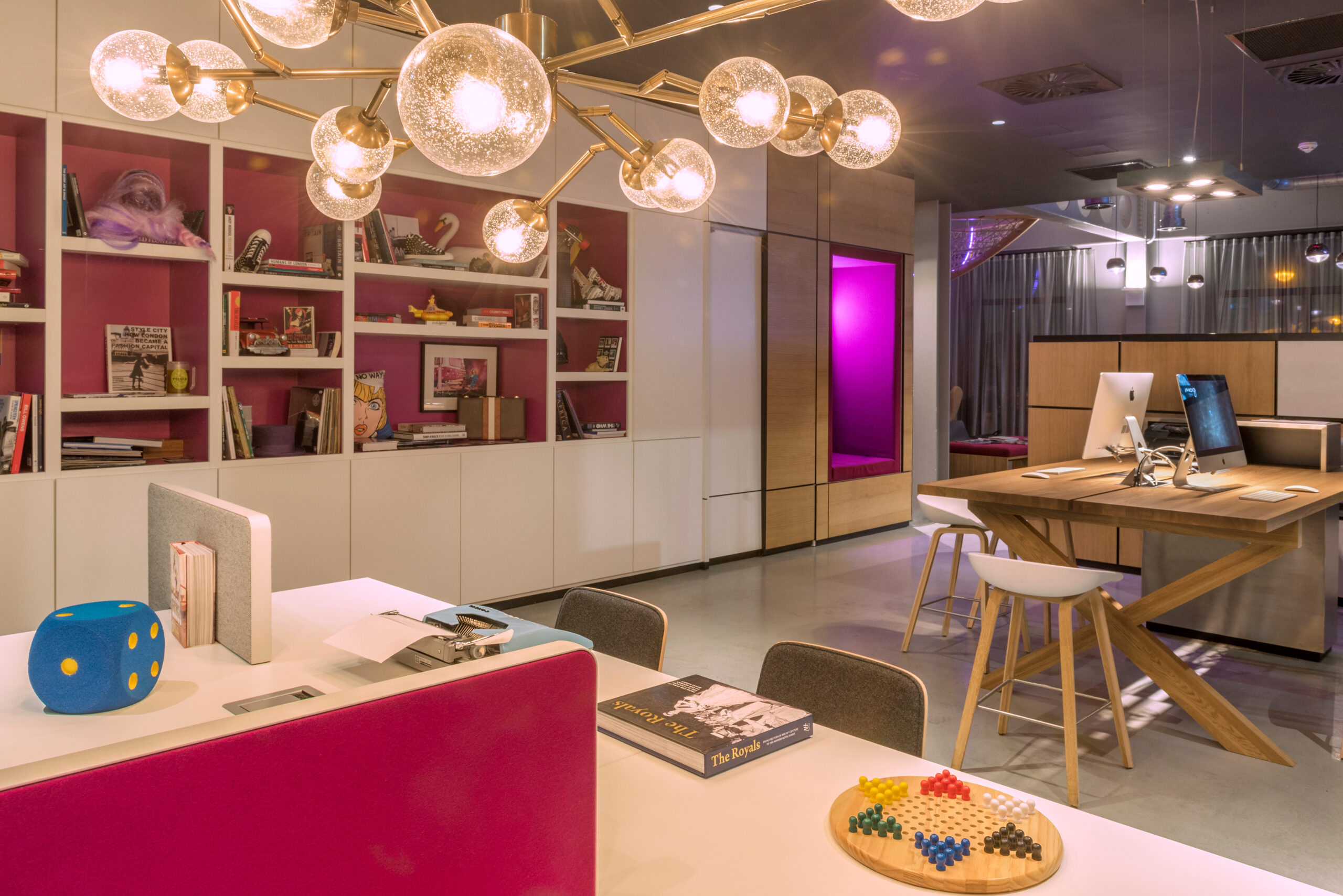 Moxy London ExCeL, Meeting room
