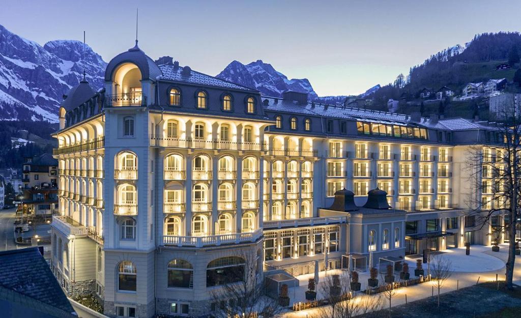 Kempinski Palace