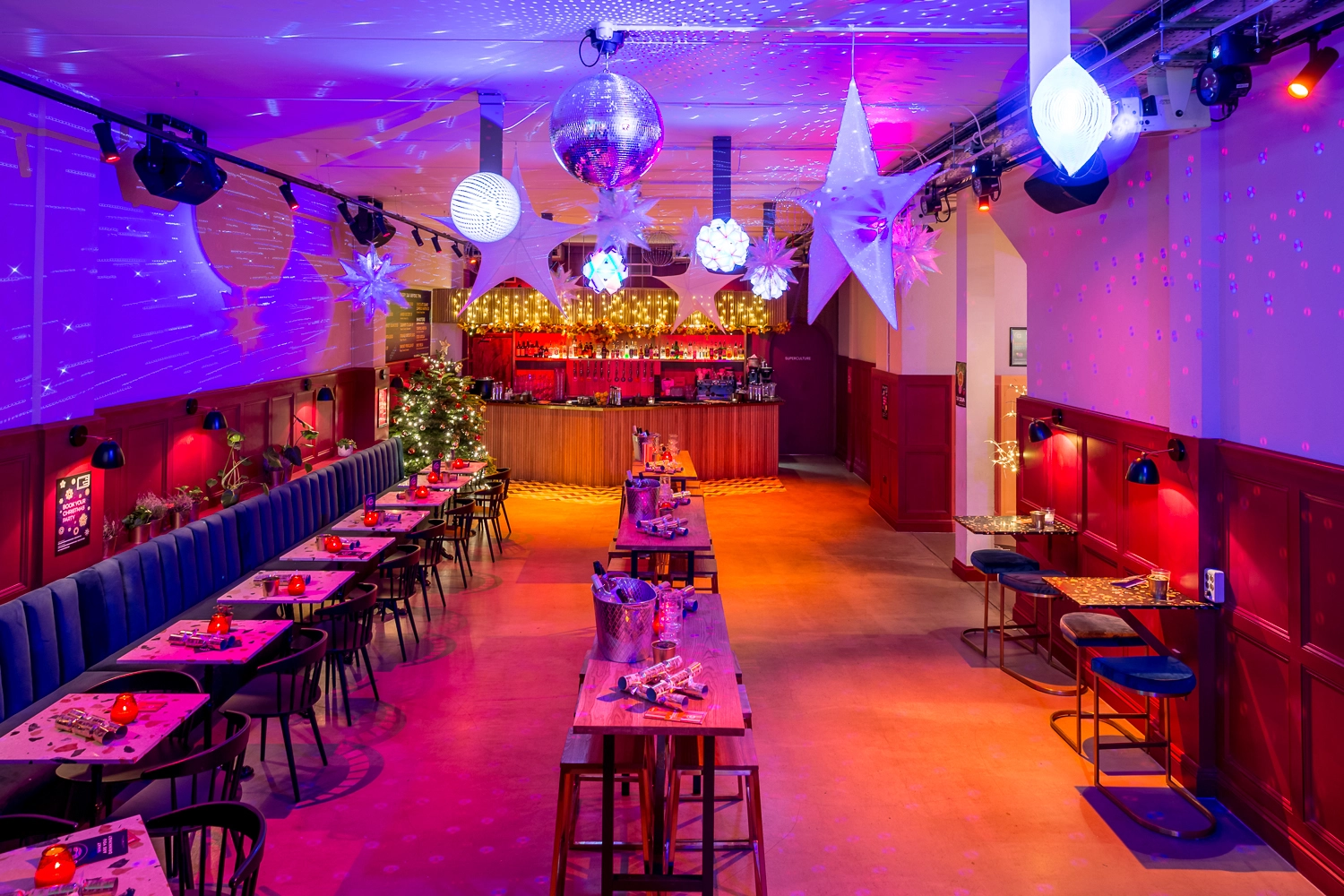 Colours Hoxton