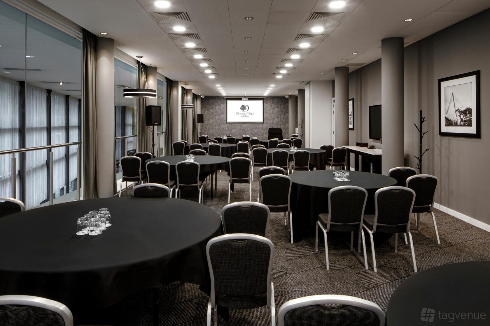 Doubletree by Hilton Manchester Piccadilly