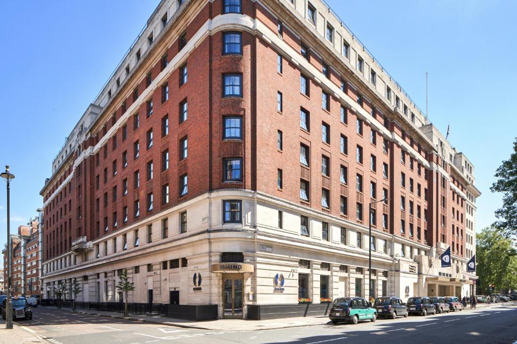 The Cumberland Hotel