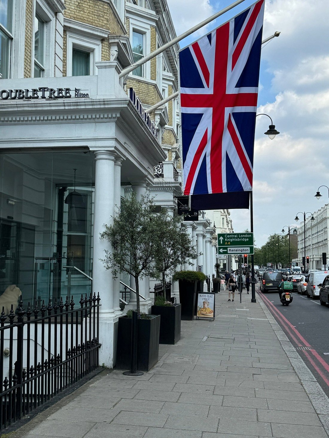 DoubleTree by Hilton London Kensington