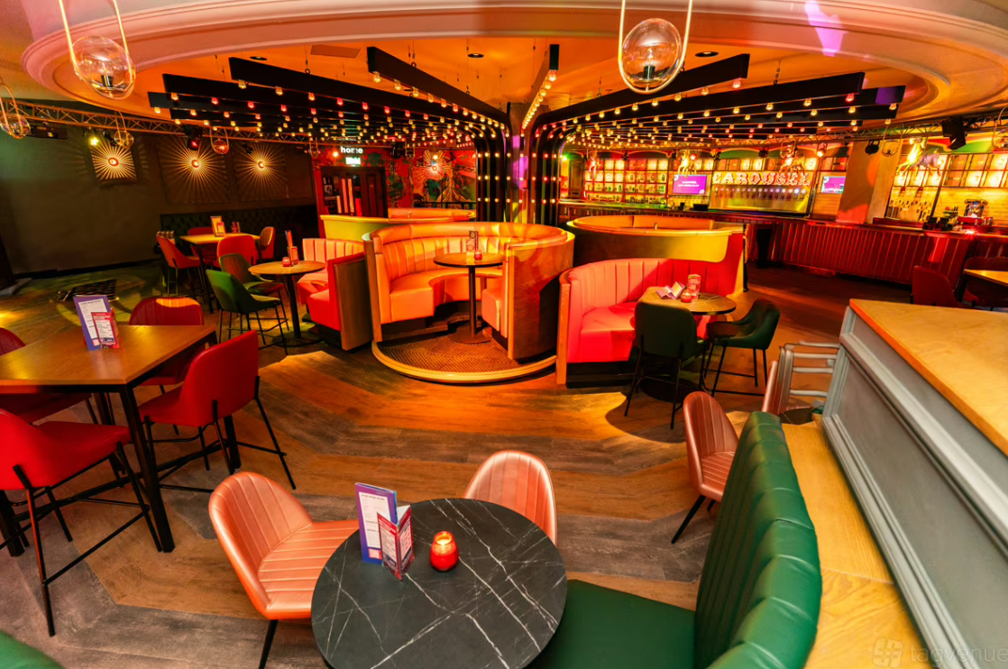 Carousel Bar