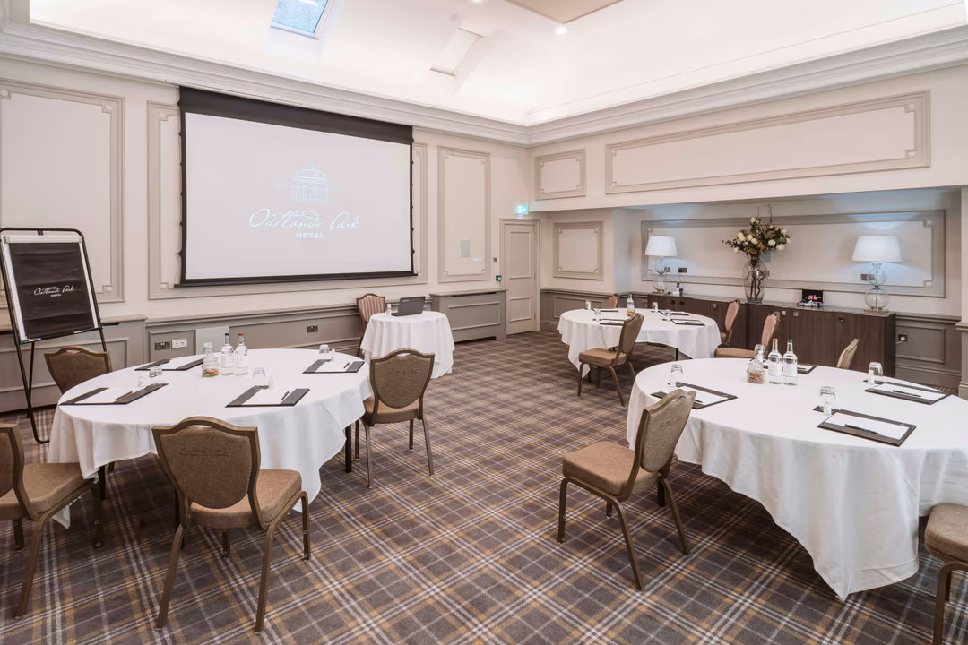 Oatlands Park Hotel