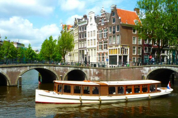 Amsterdam Jewel Cruises