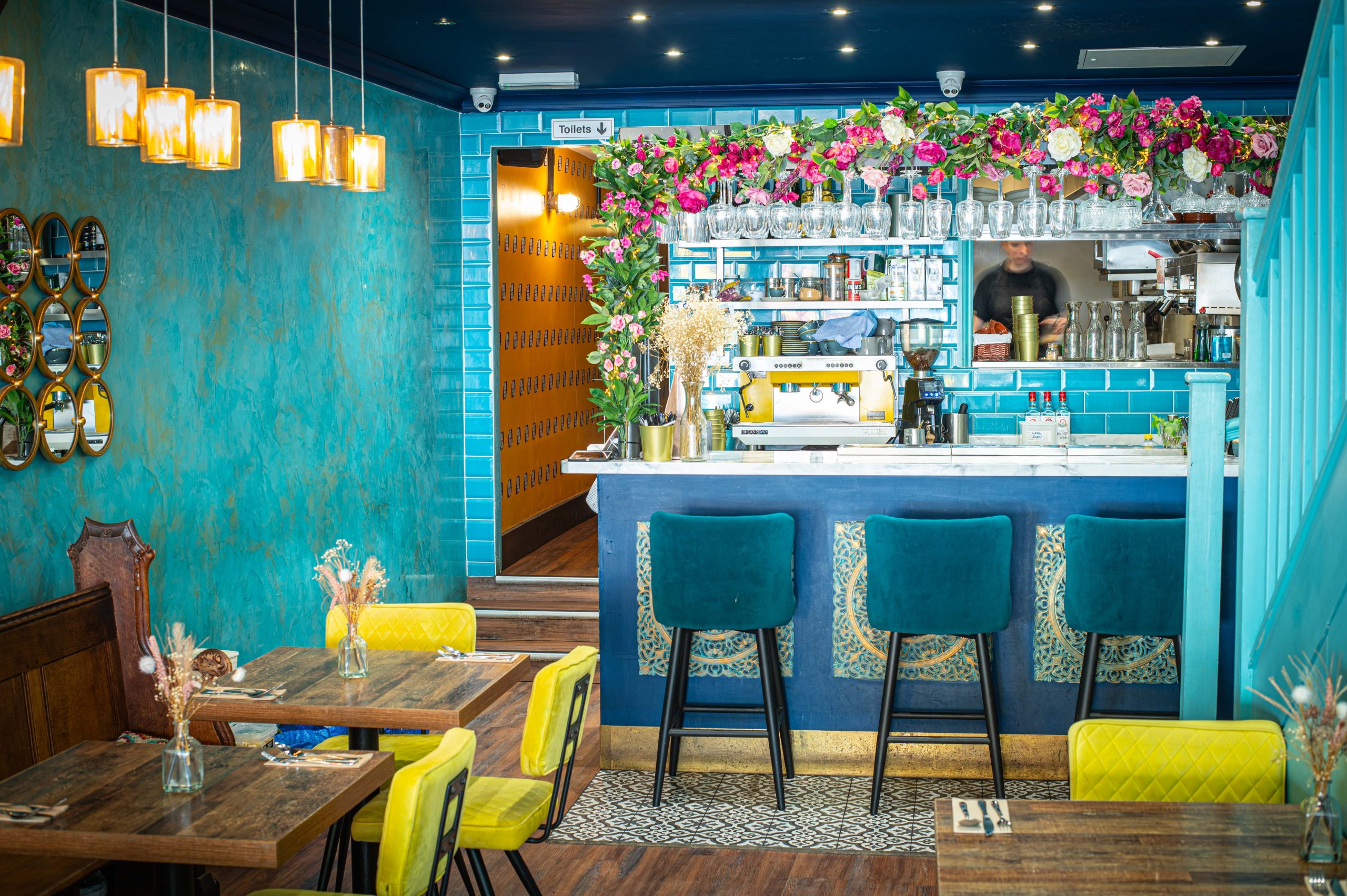 Koocha Mezzze Bar