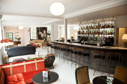 Bourne & Hollingsworth