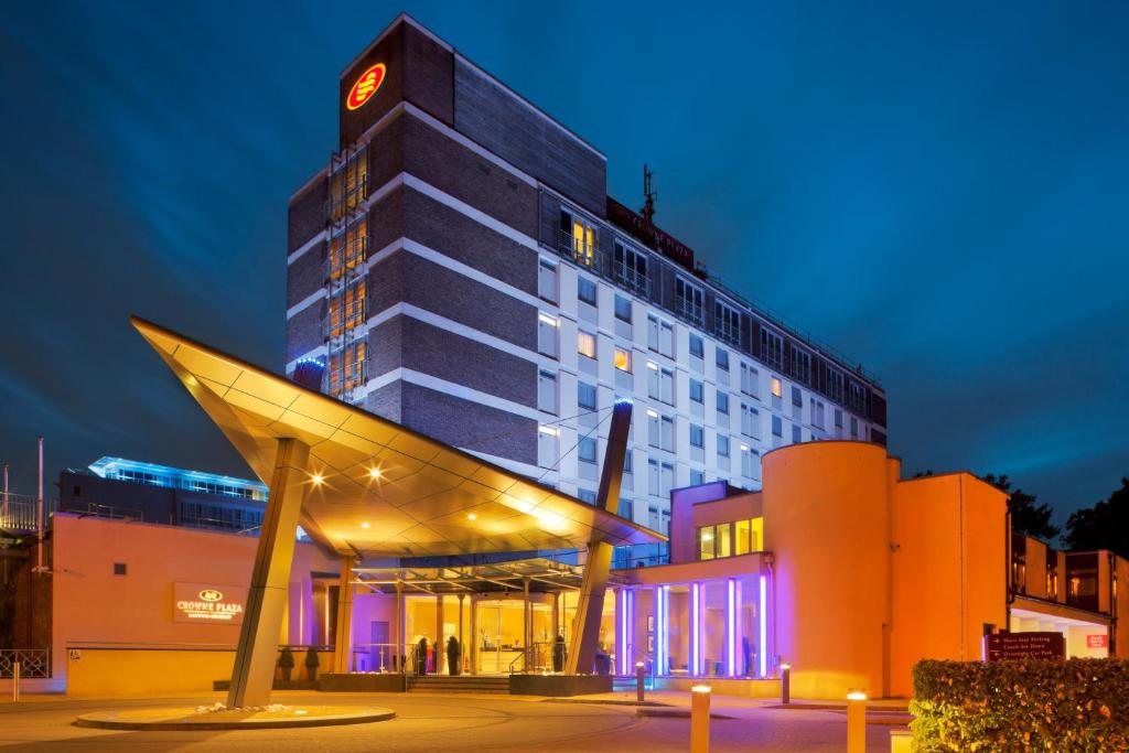 Crowne Plaza London Gatwick Airport