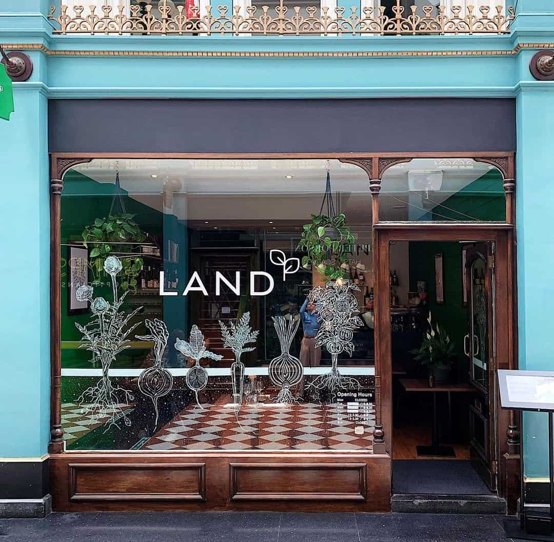 Land Restaurant