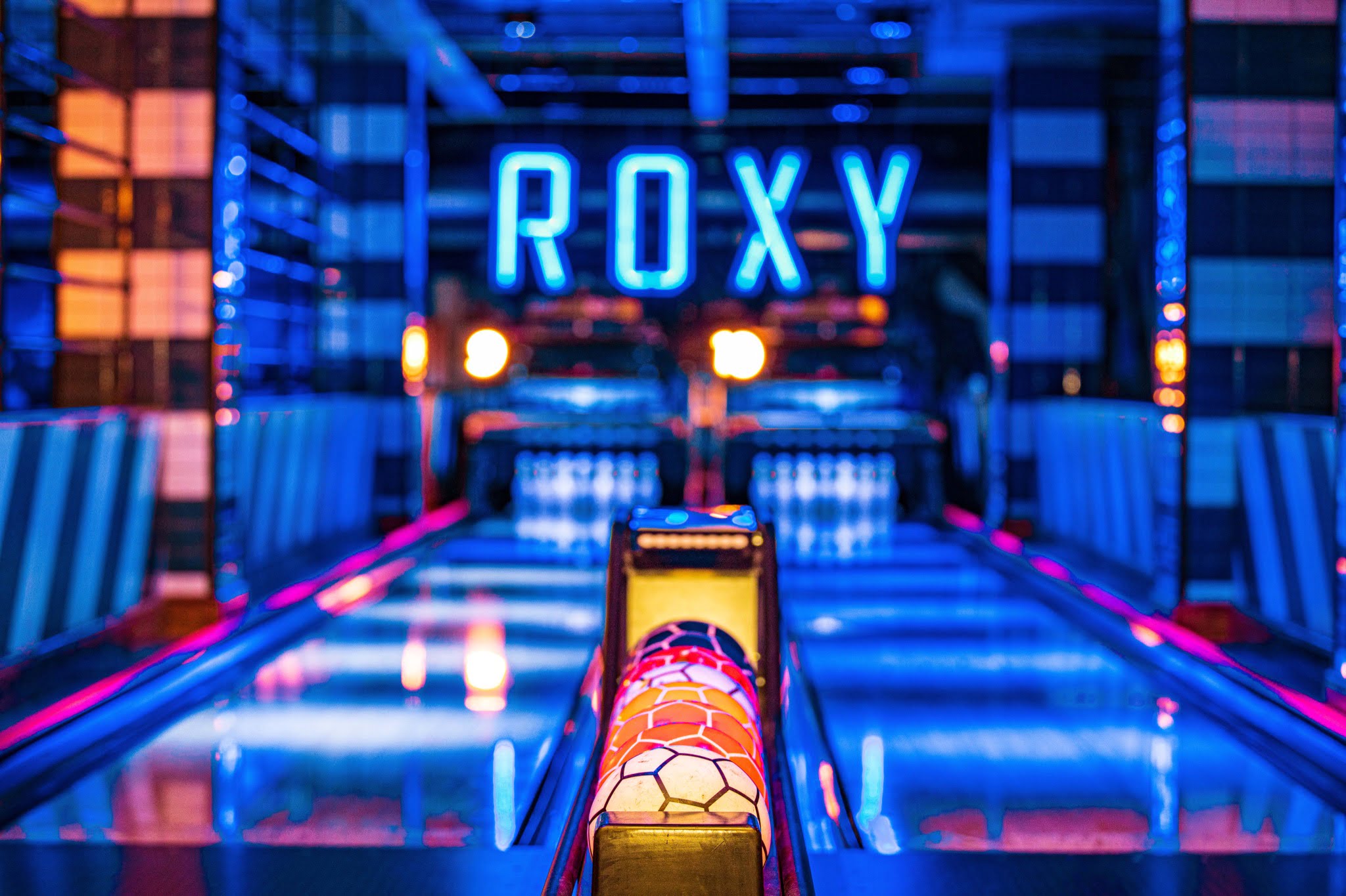 Roxy Lanes, The Light Leeds