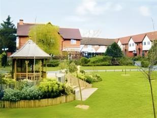 Fairlawns Hotel & Spa