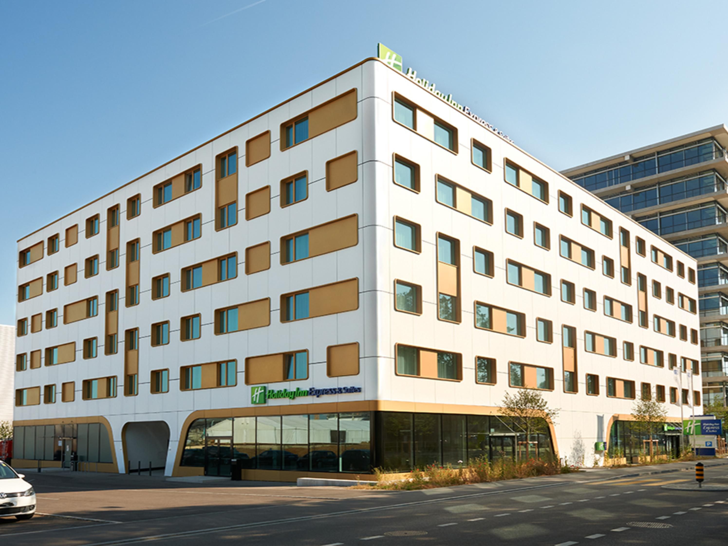 Holiday Inn Express & Suites Basel - Allschwil