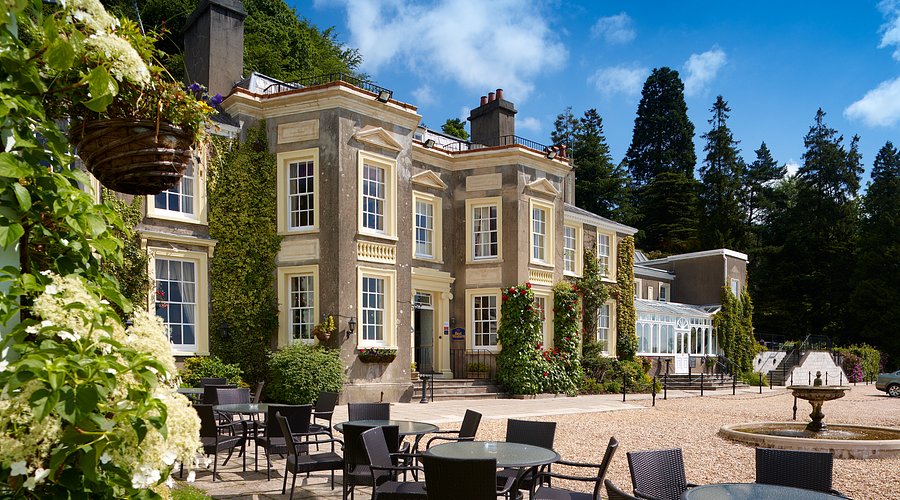 New House Country Hotel