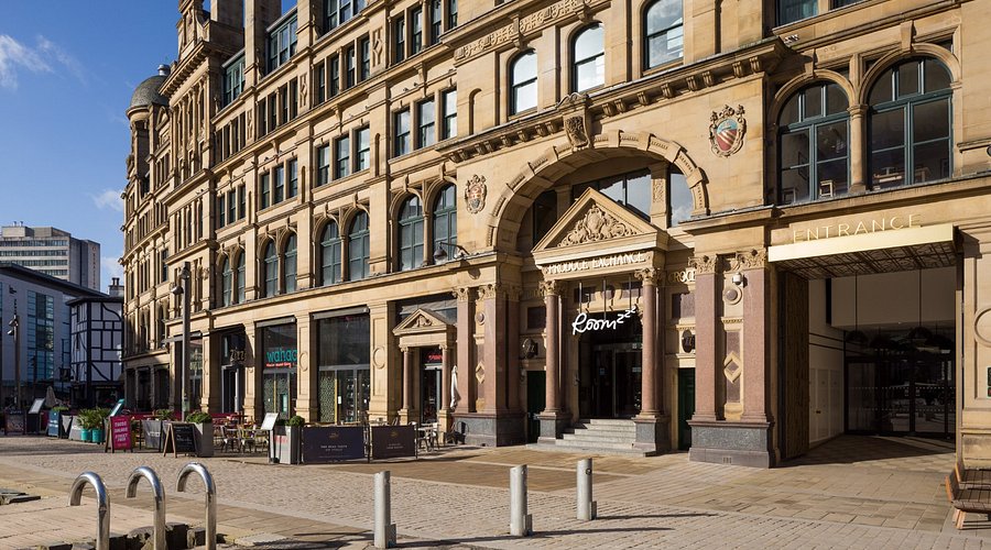 Roomzzz Aparthotel Manchester Victoria
