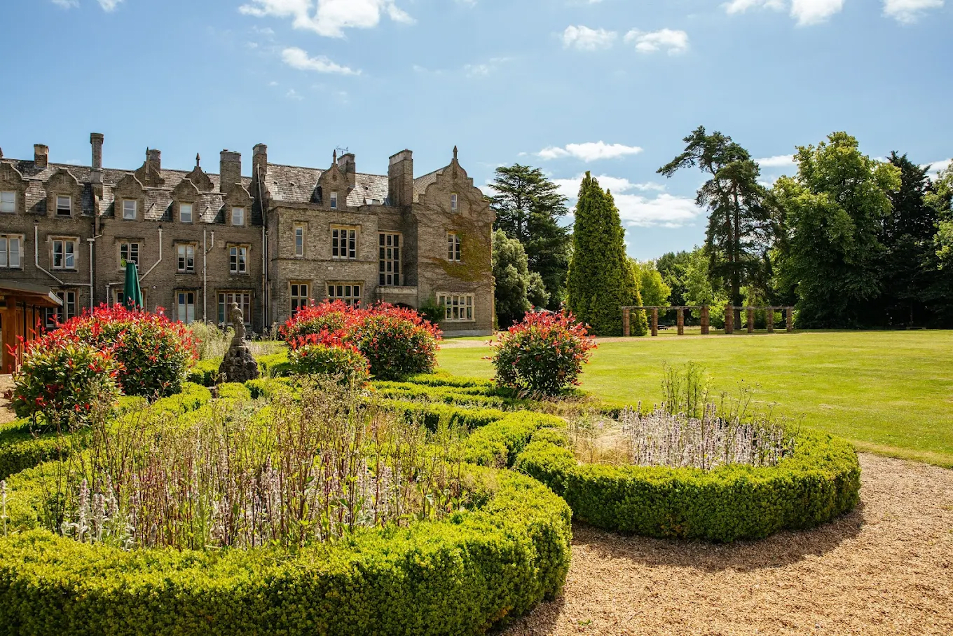 Shendish Manor Hotel and Golf Club