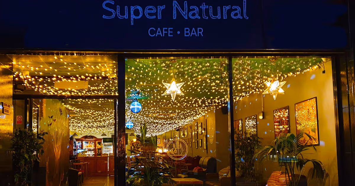 Super Natural Cafe