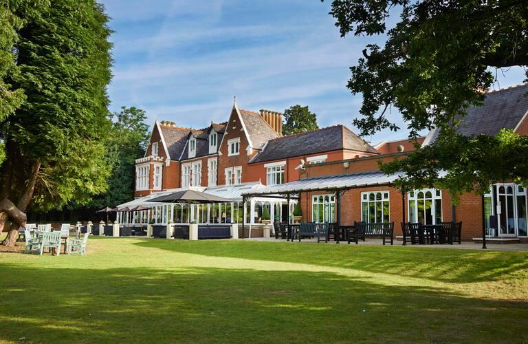 DoubleTree by Hilton St. Anne's Manor
