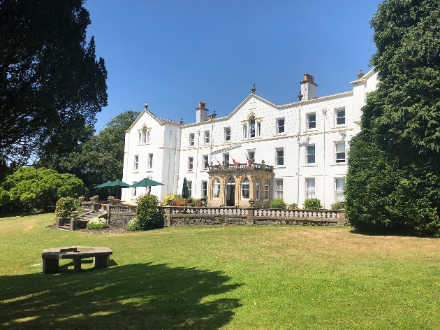 Court Colman Manor